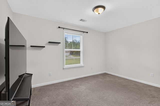449 Linden Drive, Jesup, GA 31545