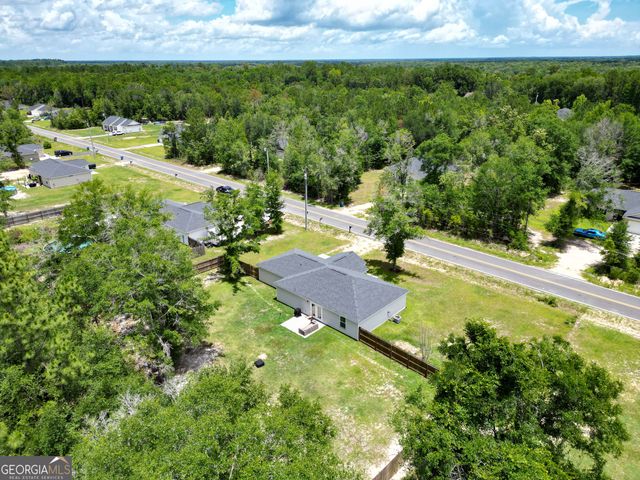 449 Linden Drive, Jesup, GA 31545