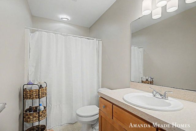 5771 Jamail, Belmont, MI 49306