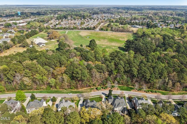 312 Allenhurst Place, Cary, NC 27518