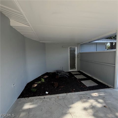 1403 SE 11th ST, Cape Coral, FL 33990