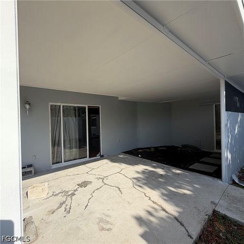 1403 SE 11th ST, Cape Coral, FL 33990