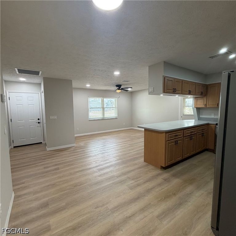 1403 SE 11th ST, Cape Coral, FL 33990