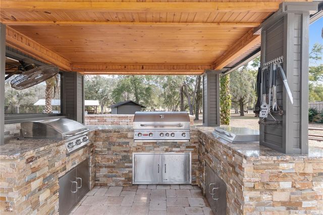 12 CARRY BACK ROAD, Ocala, FL 34482