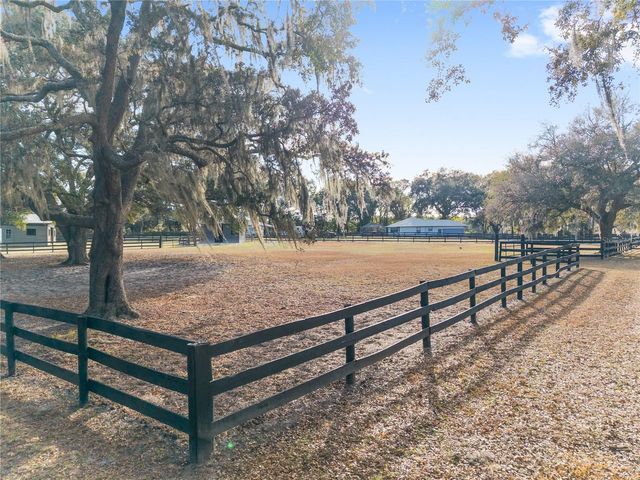 12 CARRY BACK ROAD, Ocala, FL 34482