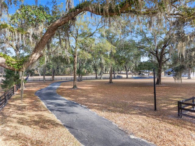 12 CARRY BACK ROAD, Ocala, FL 34482