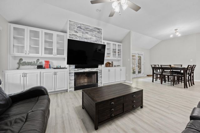 30112 Spyglass CIR, Georgetown, TX 78628