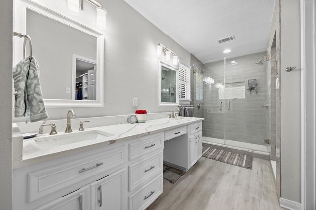 30112 Spyglass CIR, Georgetown, TX 78628