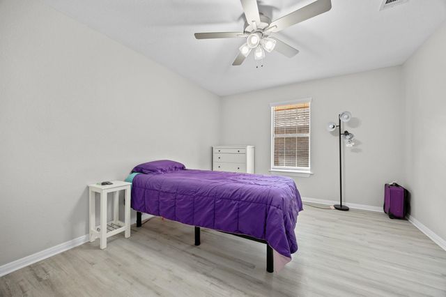 30112 Spyglass CIR, Georgetown, TX 78628