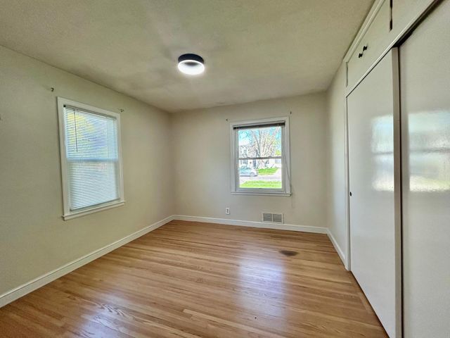 2620 Kentucky Avenue S, Saint Louis Park, MN 55426