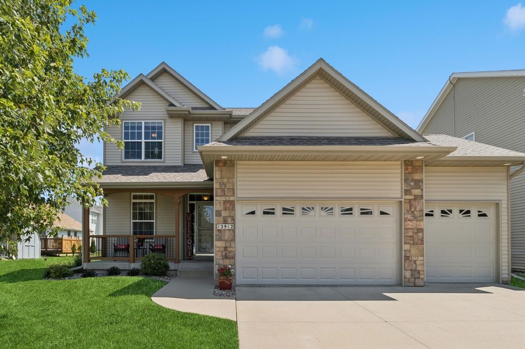 12912 Westbrook Drive, Urbandale, IA 50323