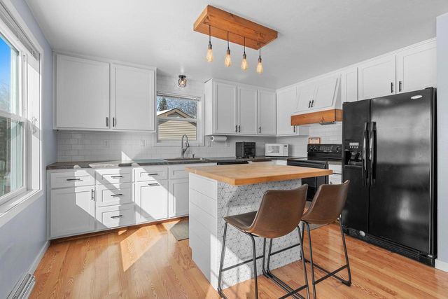 3089 FERNDALE DRIVE, Green Bay, WI 54313