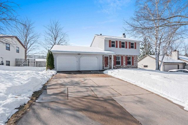 3089 FERNDALE DRIVE, Green Bay, WI 54313