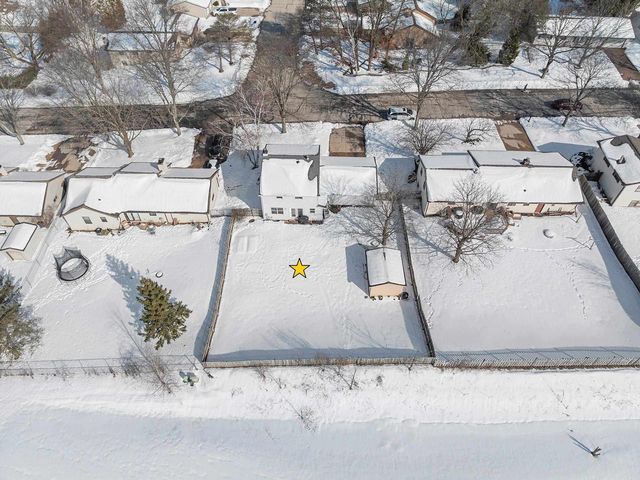 3089 FERNDALE DRIVE, Green Bay, WI 54313