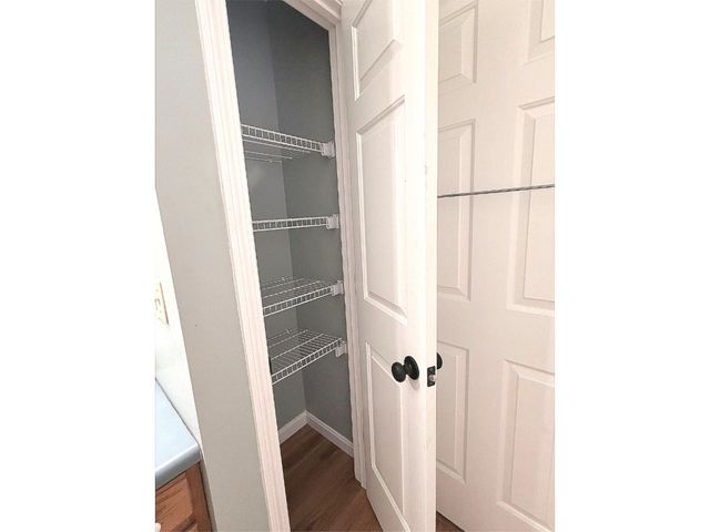 66 Chapin Rd Apt 2, Essex, VT 05452