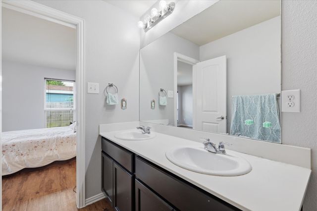3140 Evangeline Road, Fort Worth, TX 76140