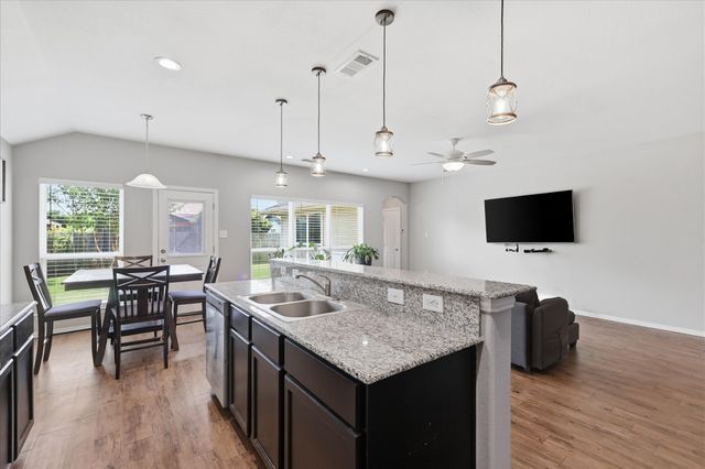 3140 Evangeline Road, Fort Worth, TX 76140