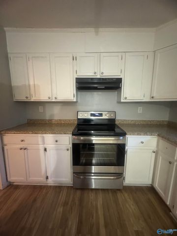 3201 Delia Lane, Huntsville, AL 35810