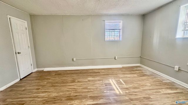 3201 Delia Lane, Huntsville, AL 35810