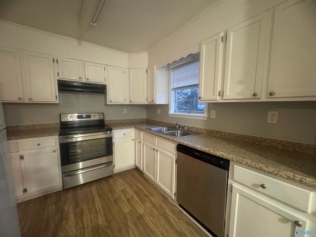 3201 Delia Lane, Huntsville, AL 35810