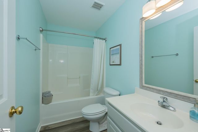 136 Bellemere Place, Piedmont, SC 29673