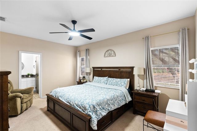 1402 W Johnson Ave, Aransas Pass, TX 78336