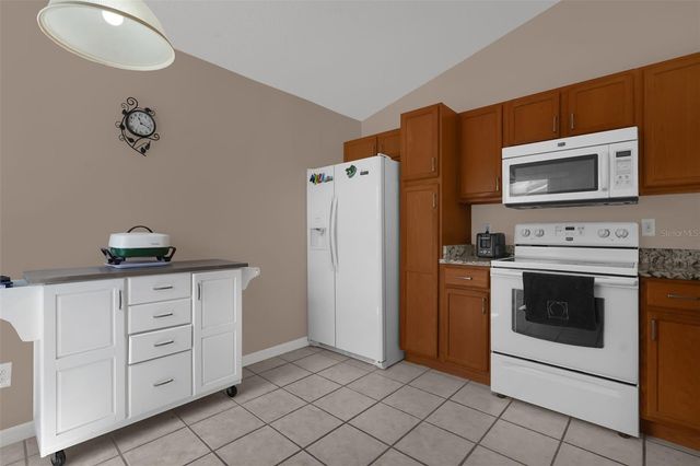 2927 COOL BREEZE CIRCLE, St Cloud, FL 34769