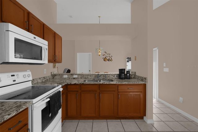 2927 COOL BREEZE CIRCLE, St Cloud, FL 34769