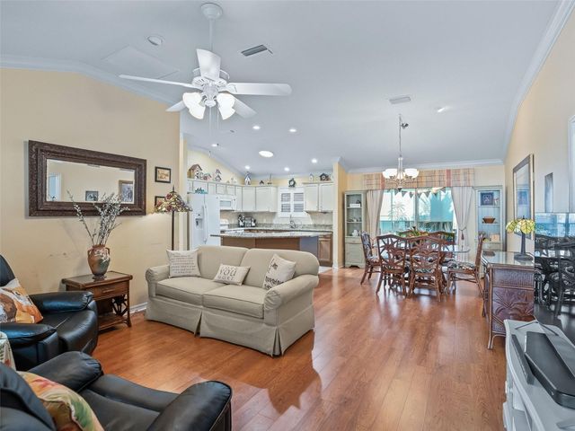 2519 FLINTSHIRE AVENUE, The Villages, FL 32162