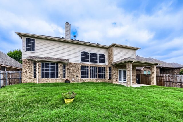 8812 Cracked Wheat Trail, Fort Worth, TX 76179