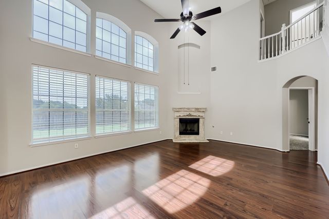 8812 Cracked Wheat Trail, Fort Worth, TX 76179