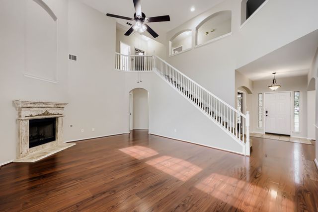 8812 Cracked Wheat Trail, Fort Worth, TX 76179