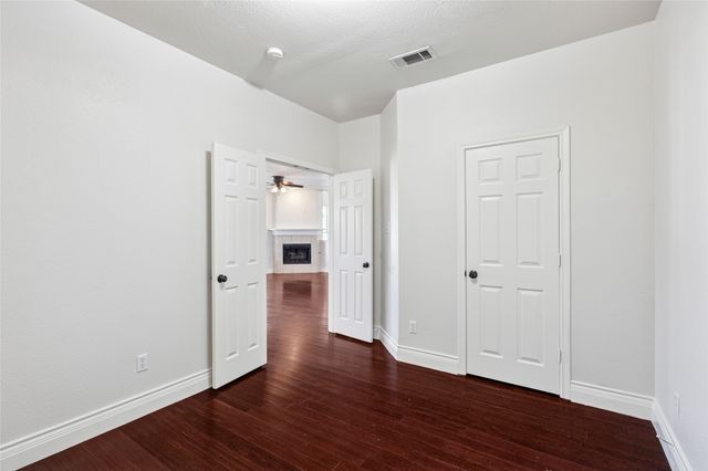 4509 Gila Bend Lane, Fort Worth, TX 76137