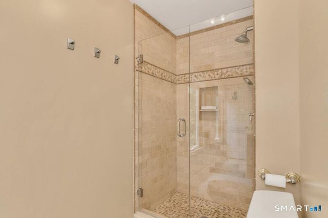 63 Lounsbury Road, Ridgefield, CT 06877