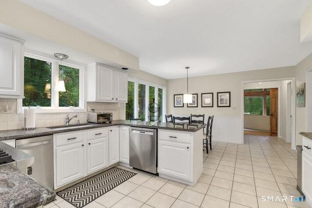63 Lounsbury Road, Ridgefield, CT 06877
