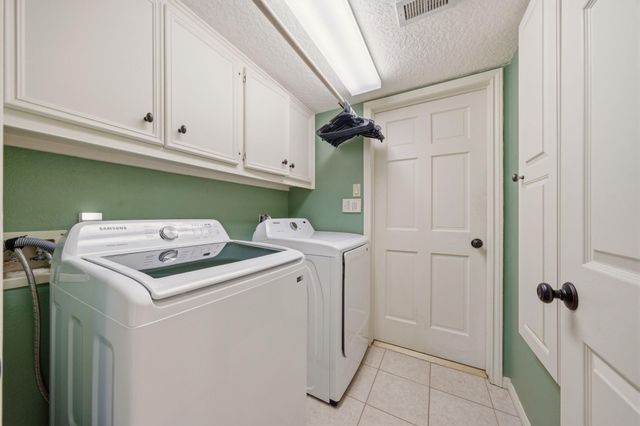 3011 Sea Pines Place, League City, TX 77573