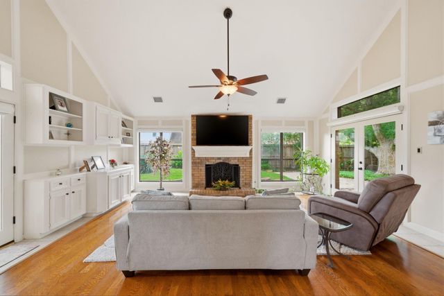 3011 Sea Pines Place, League City, TX 77573