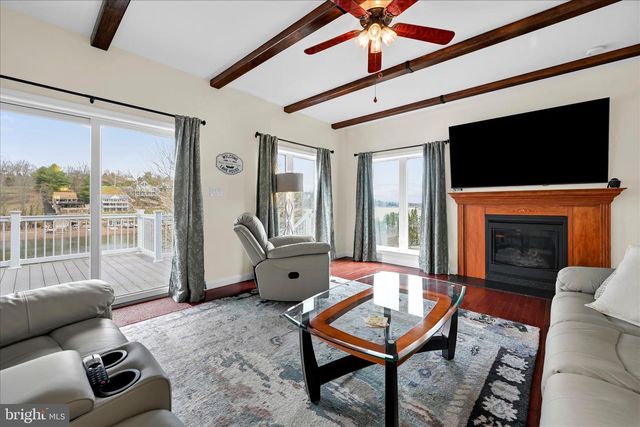 609 WYNONAH DR, Auburn, PA 17922