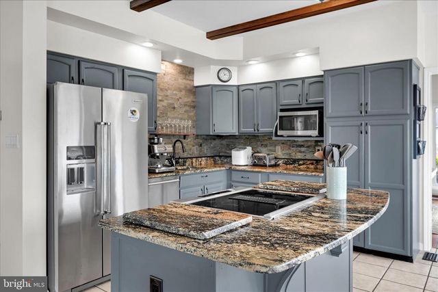 609 WYNONAH DR, Auburn, PA 17922