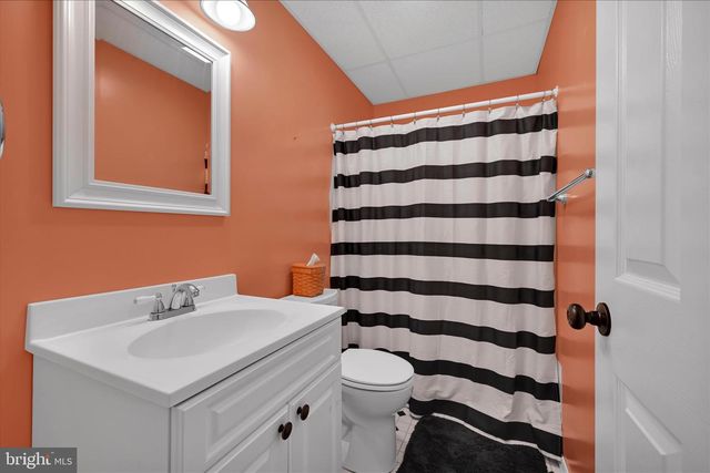 609 WYNONAH DR, Auburn, PA 17922