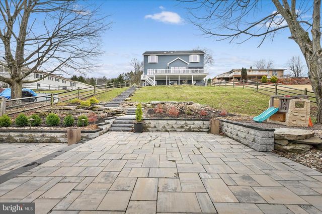 609 WYNONAH DR, Auburn, PA 17922