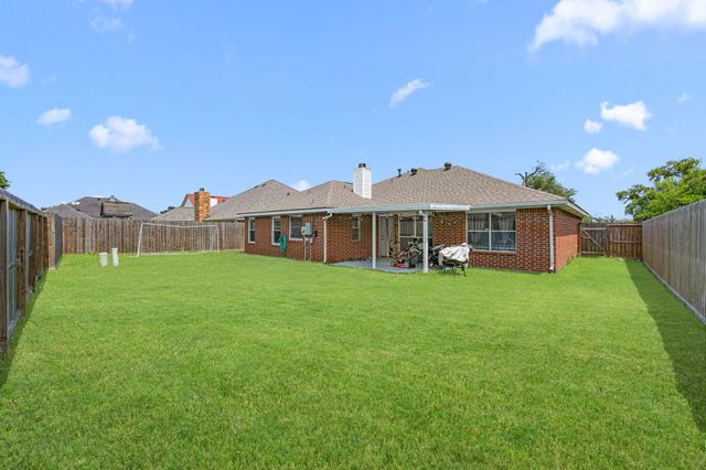 318 Breeze Park Drive, Houston, TX 77015