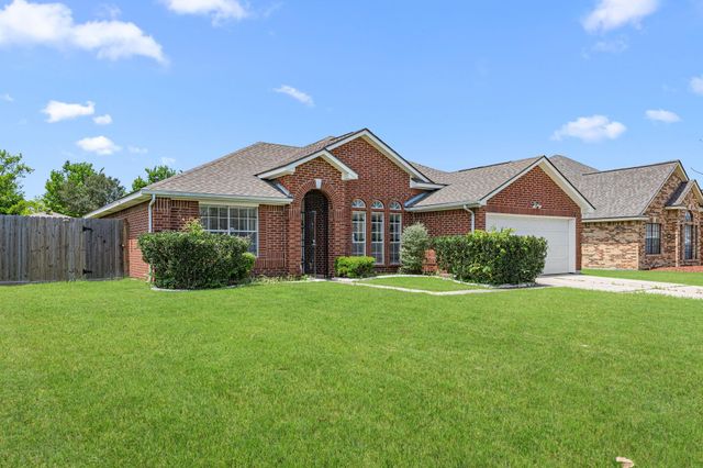 318 Breeze Park Drive, Houston, TX 77015