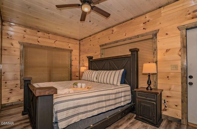 2045 Eagle Feather Drive, Sevierville, TN 37876