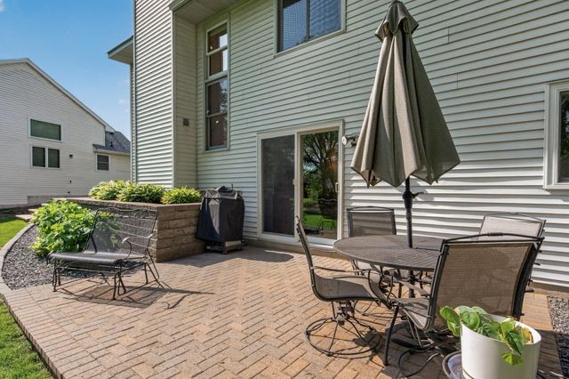 7457 54th Street N, Oakdale, MN 55128