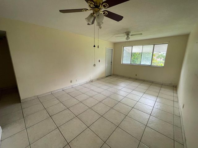 2606 Garden Drive S 107, Lake Worth Beach, FL 33461