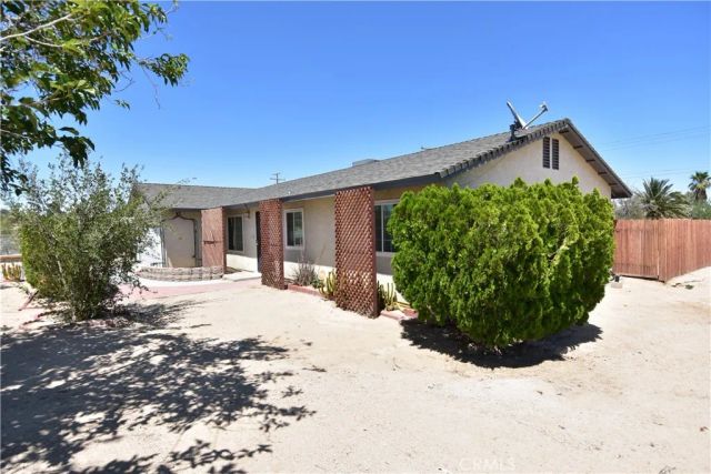 6245 Baileya Avenue, 29 Palms, CA 92277