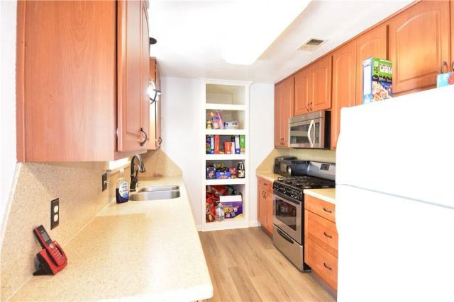 6245 Baileya Avenue, 29 Palms, CA 92277