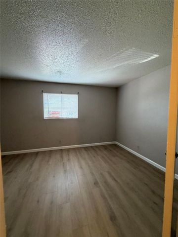 2600 Penny LN 204, Austin, TX 78757