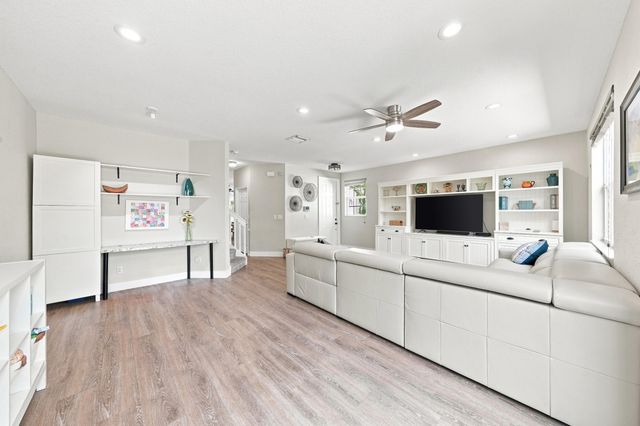 9747 Darlington Place, Cooper City, FL 33328